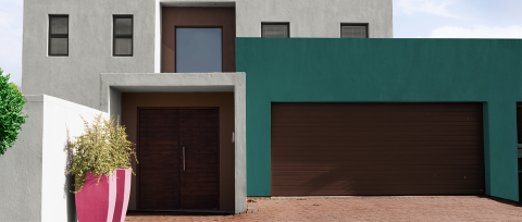 fachada exterior paleta calidez vibrante pitaya 2026 pinturas berel